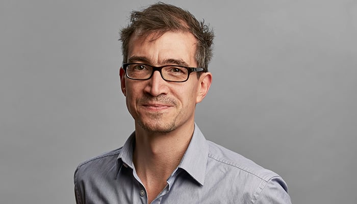 Dr. Ralph Grothmann
